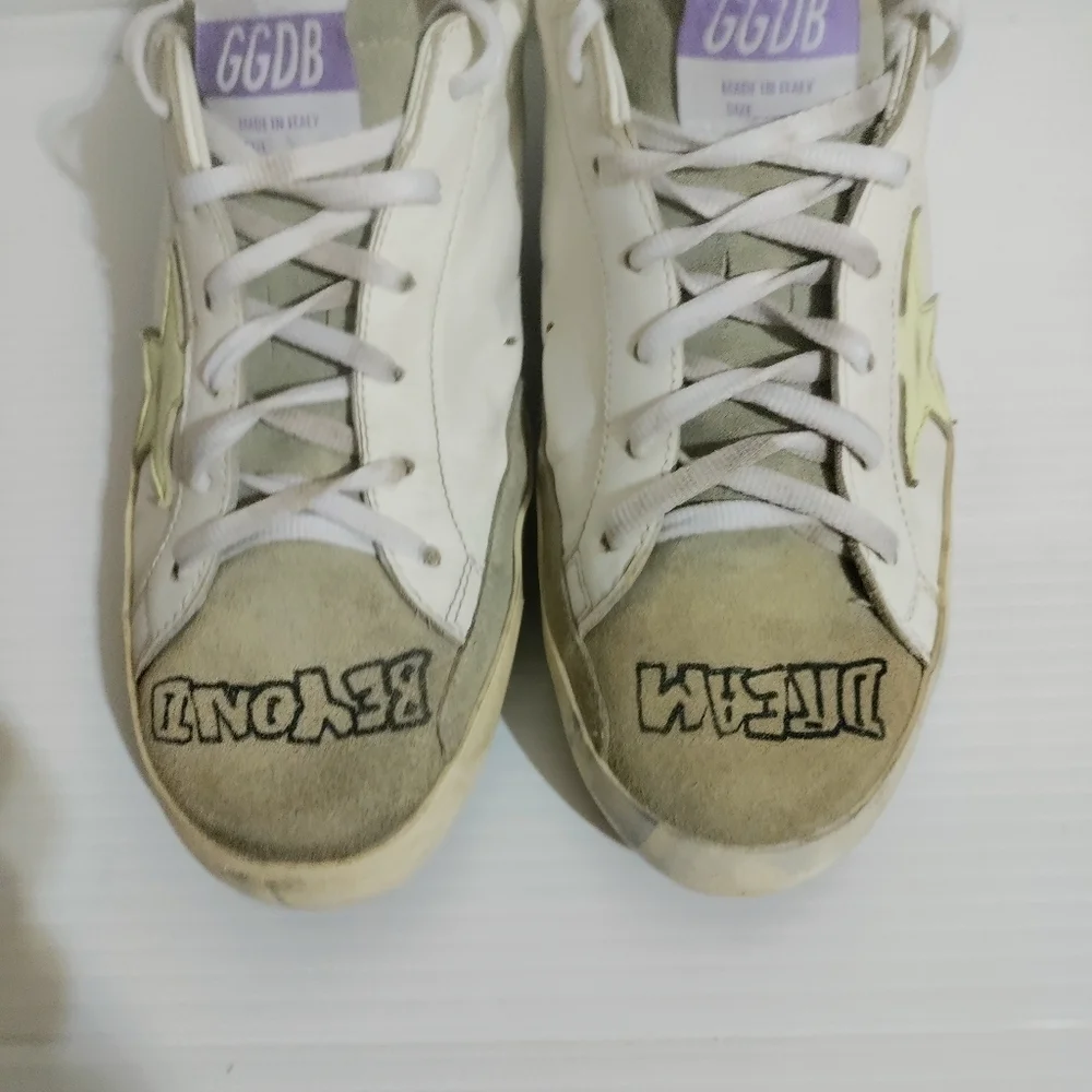 Golden Goose questions leave
